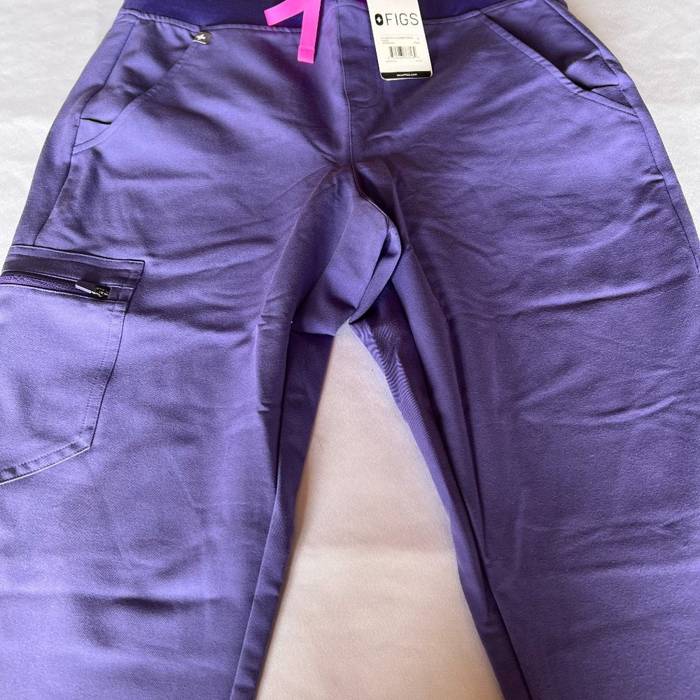 NWT FIGS Zamora Jogger Scrub Size Small